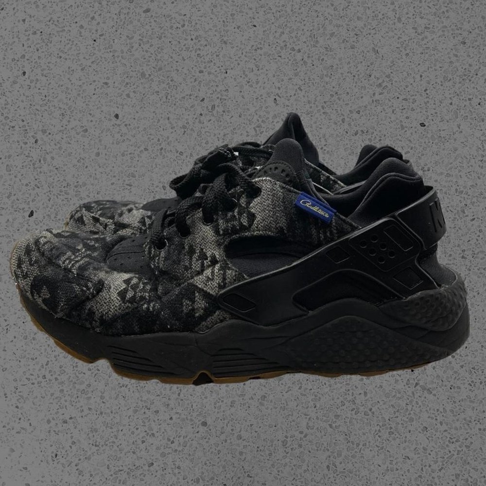 Nike x Pendleton huarache